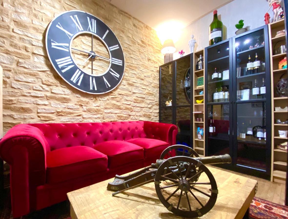 O Clair De Lune Au Coeur De Sarlat - Chambres Climatisees - Parking Prive - Piscine Chauffee - Spa Et Massages المظهر الخارجي الصورة