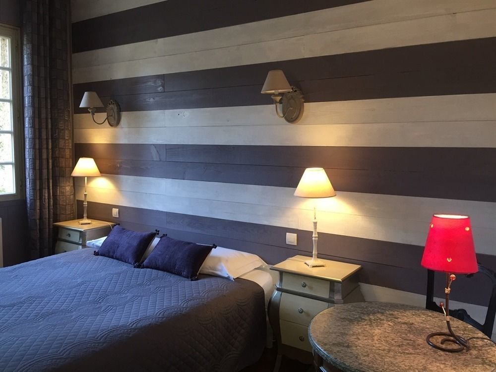 O Clair De Lune Au Coeur De Sarlat - Chambres Climatisees - Parking Prive - Piscine Chauffee - Spa Et Massages المظهر الخارجي الصورة