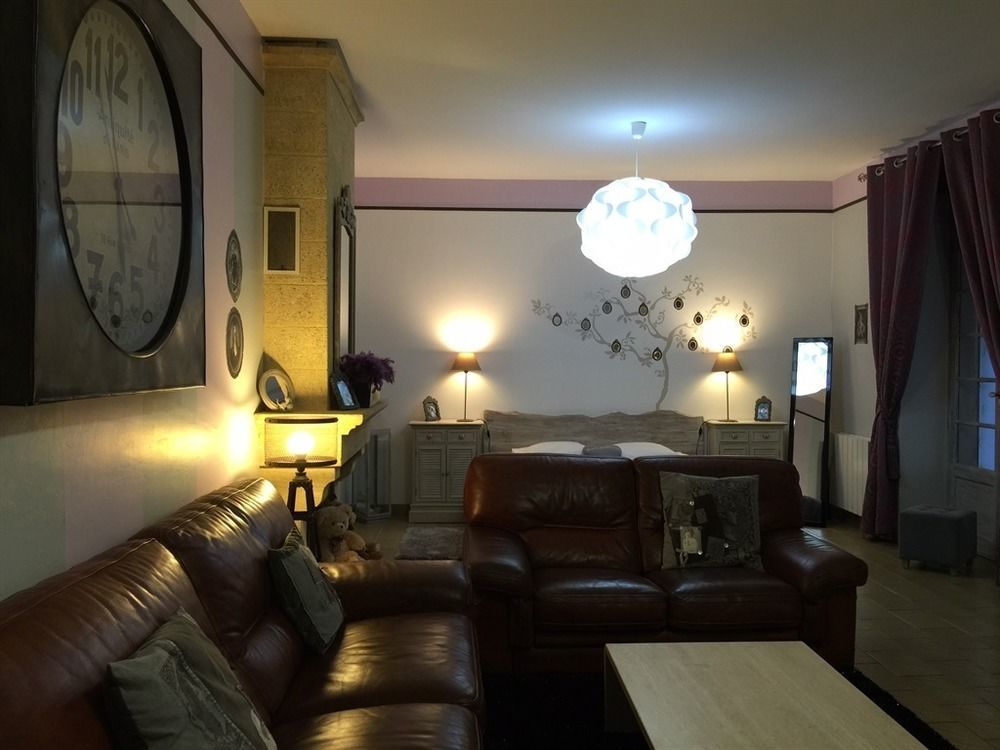 O Clair De Lune Au Coeur De Sarlat - Chambres Climatisees - Parking Prive - Piscine Chauffee - Spa Et Massages المظهر الخارجي الصورة