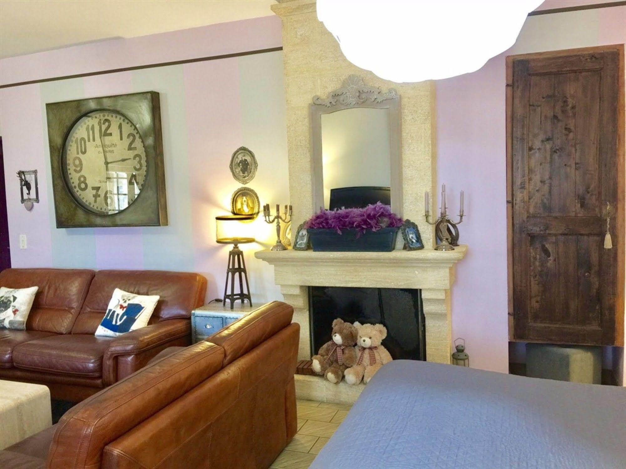 O Clair De Lune Au Coeur De Sarlat - Chambres Climatisees - Parking Prive - Piscine Chauffee - Spa Et Massages المظهر الخارجي الصورة