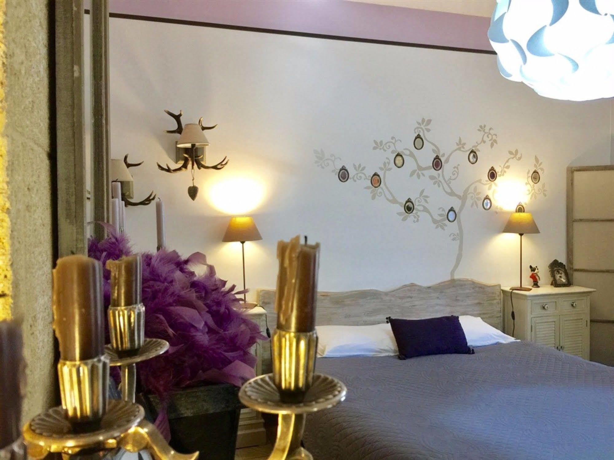 O Clair De Lune Au Coeur De Sarlat - Chambres Climatisees - Parking Prive - Piscine Chauffee - Spa Et Massages المظهر الخارجي الصورة